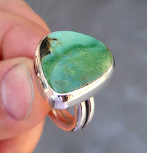 Load image into Gallery viewer, Damele variscite sterling silver statement ring. Size 8.25