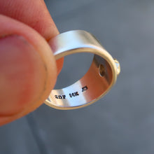 Load image into Gallery viewer, Sapphire mixed metal 14K and sterling silver wide band ring. Size 8