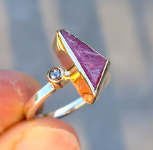 Load image into Gallery viewer, Ruby crystal and salt & pepper rosecut diamond mixed metal 14K yellow gold sterling silver ring. Size 6.5