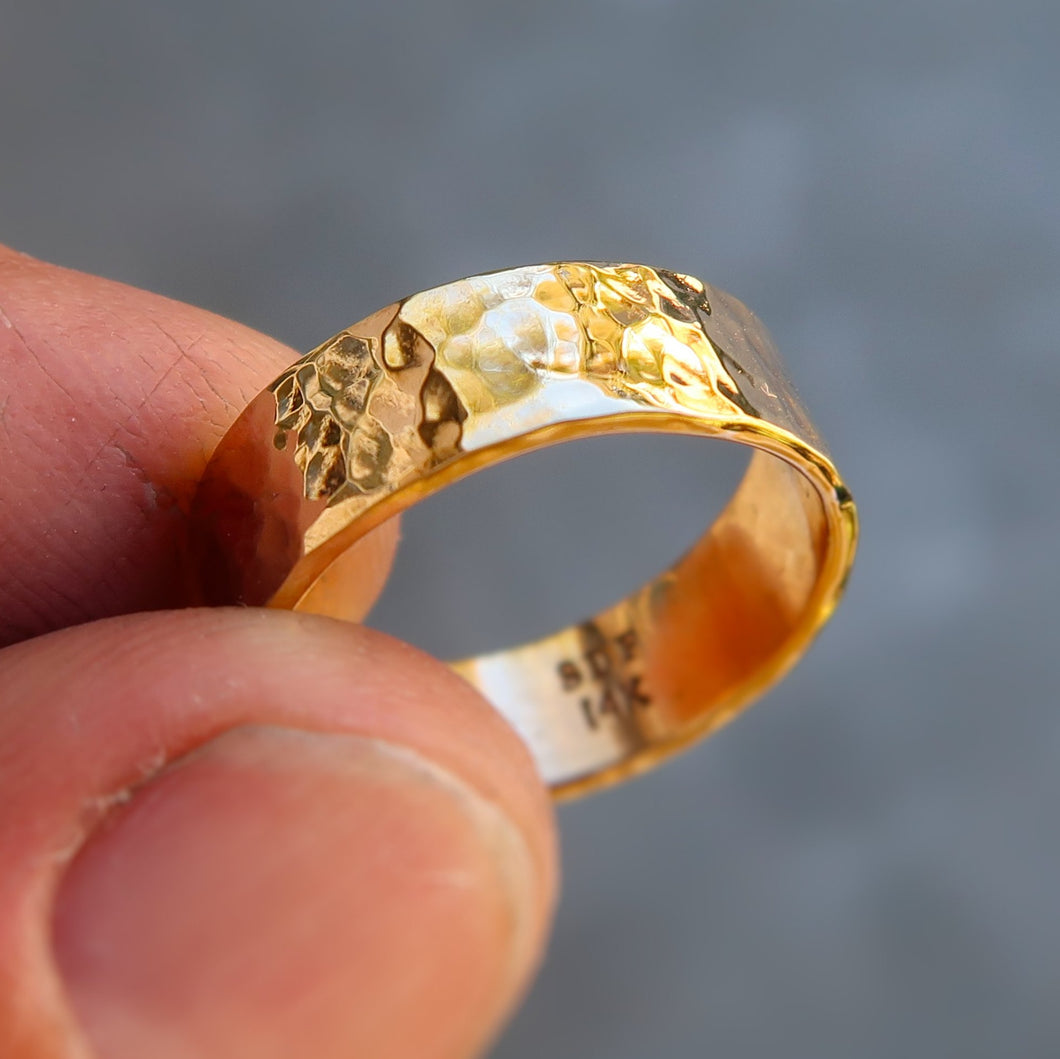 14K solid yellow gold Unisex ring