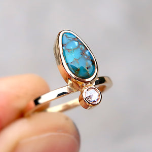Rare Blue Damele Turquoise and White Rosecut Diamond Ring in 14K solid yellow gold. Size 4.5